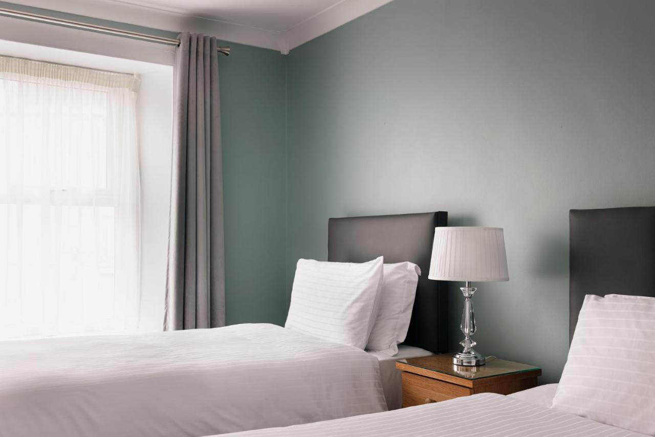 The Wander Inn Bar & Accommodation Kenmare Buitenkant foto