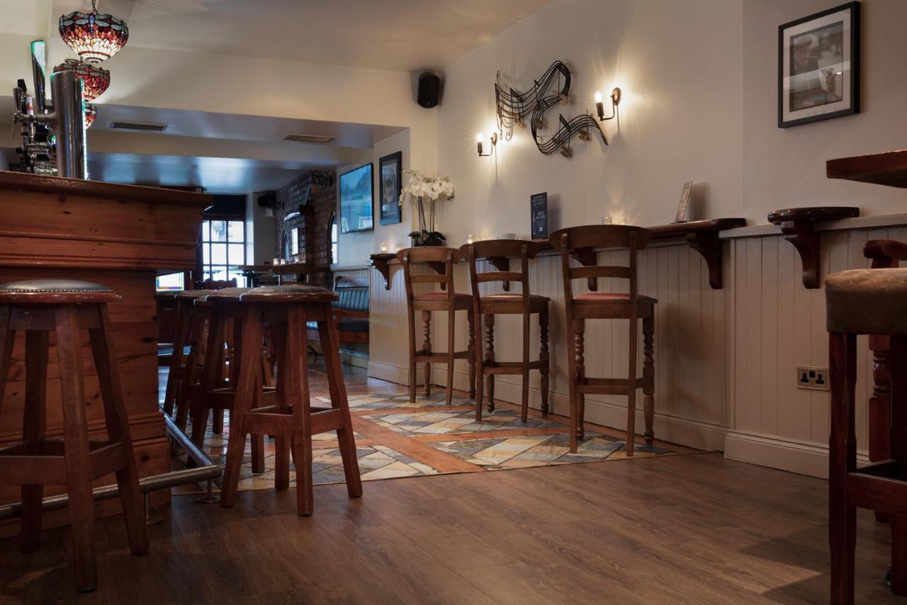 The Wander Inn Bar & Accommodation Kenmare Buitenkant foto