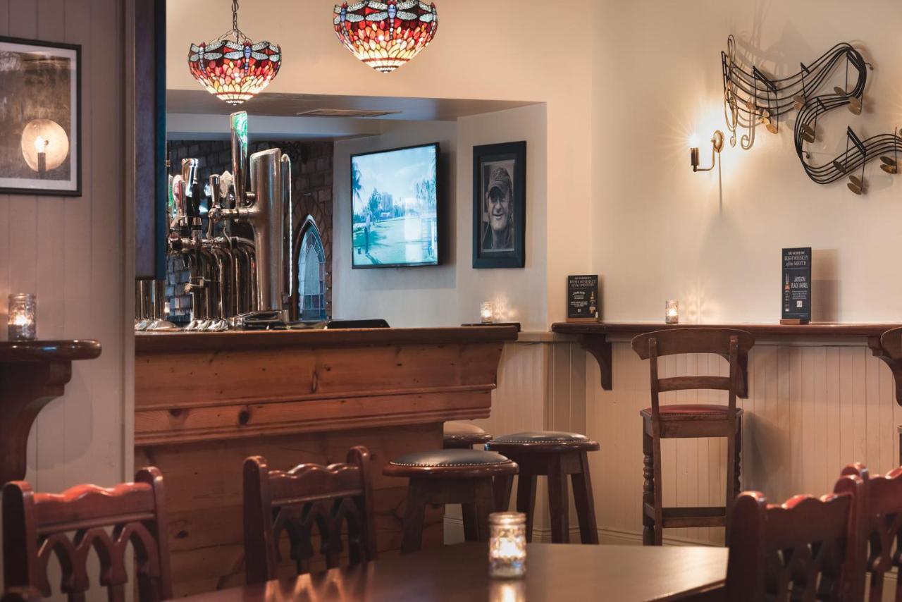 The Wander Inn Bar & Accommodation Kenmare Buitenkant foto